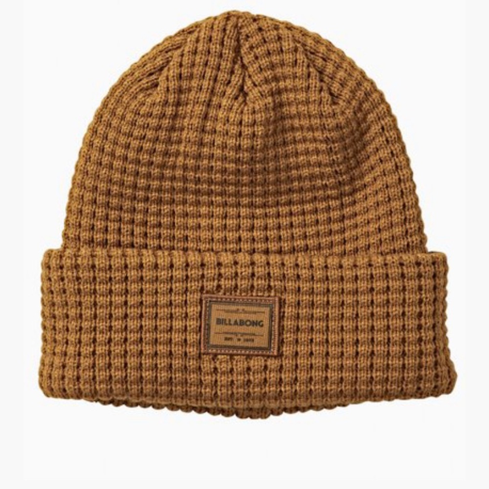 NWOT Billabong Women’s Resort Beanie